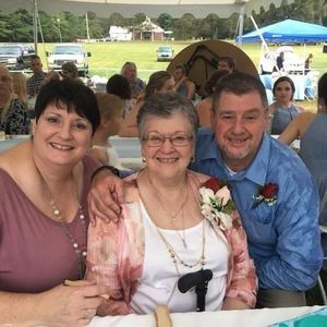 Meet your Posher, Faye